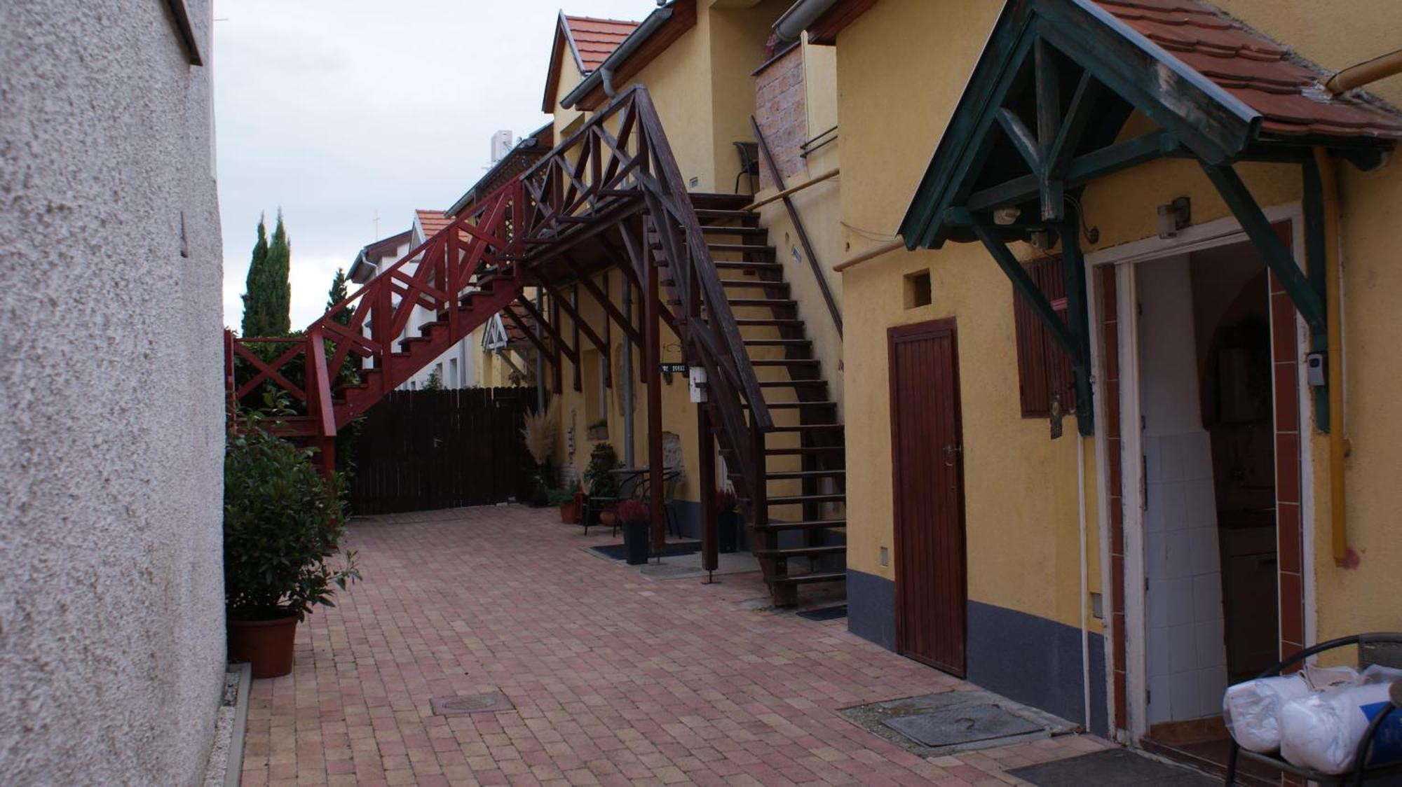 Apartament Takacs Vendeghaz 2 Sopron Zewnętrze zdjęcie